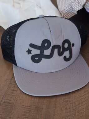 Lrg Hat